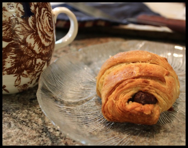 Pain au Chocolat | Blue Owl Treats
