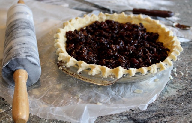 Christmas Mincemeat Pie | Blue Owl Treats