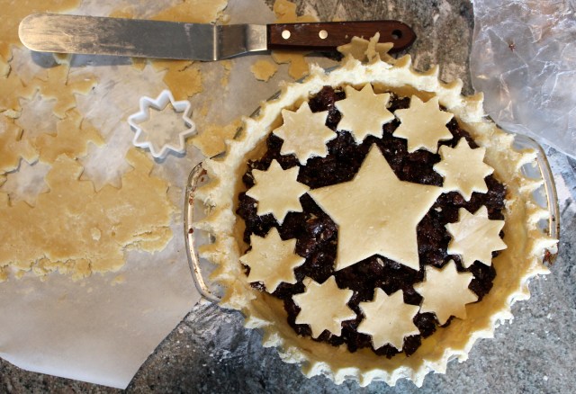 Christmas Mincemeat Pie | Blue Owl Treats