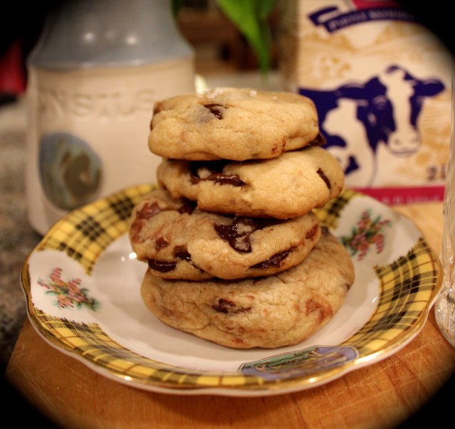 Nutella Stuffed Brown Butter Salted Chocolate Chip Cookies | Blue Owl Treats