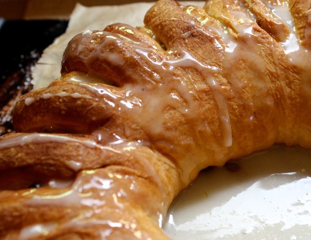 Glazed Swedish Tea Ring | Blue Owl Treats