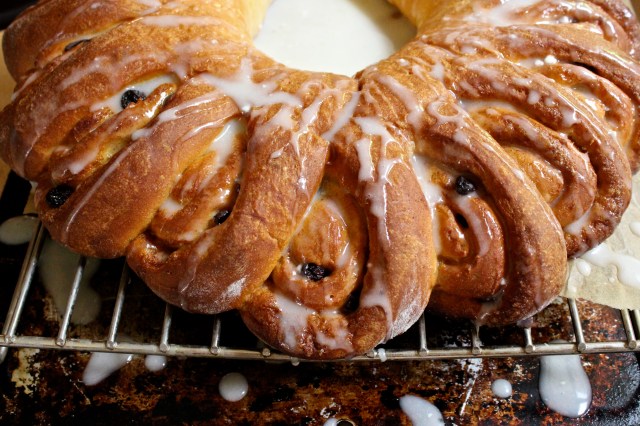 Glazed Swedish Tea Ring | Blue Owl Treats